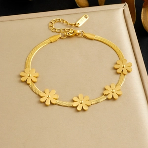 Fashion Daisy Flower Charm Bracelet Gold Plated Stainless Steel Snake Chain Adjustable Minimalist Jewelry For Women