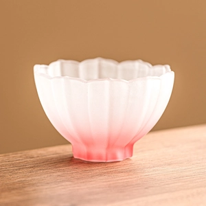 Traditional Lotus Petal Frosted Liuli Glass Teacup Gradient Color Personal Drinking Master Cup Chinese Style