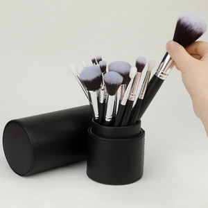 Kit de 15 pinceaux de maquillage professionnels avec manches noirs et étui en cuir