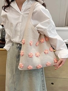 Simple Floral Knit Shoulder Bag Handmade 3D Crochet Flower Tote Korean Style Lightweight Daily Accessory For Women