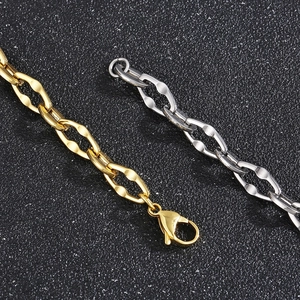 Titanium steel lip chain necklaces in gold and silver finish with lobster clasp