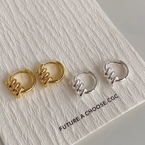 Boucles D'oreilles Créoles Torsadées En Spirale Petites Géométriques Minimalistes Style Français En Cuivre Pour Femmes