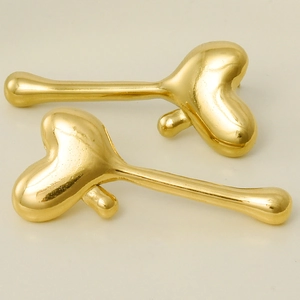 Polished 18k gold plated heart tassel stud earrings in 304 stainless steel