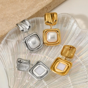 Elegant 316L stainless steel square pearl drop earrings in gold and silver finish