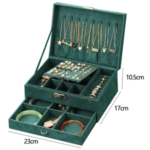 Three-layer dark green velvet jewelry box with drawers for necklaces and rings 23x17x10.5cm
