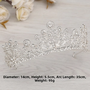 Detaillierte Maße des silbernen Kristall-Tiaras mit 14cm Durchmesser und 5,5cm Höhe