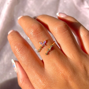 Gradient butterfly open ring with sparkling rhinestones on golden adjustable band