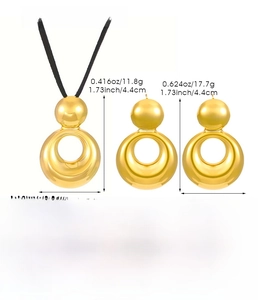 Detailed size chart for golden teardrop pendant necklace and earrings set made of steel