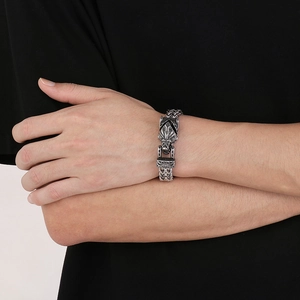 Nordic Viking wolf head titanium steel bracelet for men featuring woven chain design