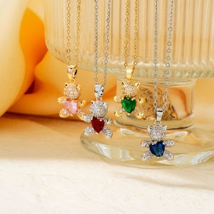 Teddy bear heart pendant necklaces with micro-p鑲 ziconia in pink, red, blue, and green