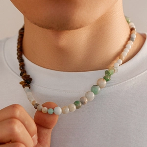Men's hip-hop tiger eye beaded necklace featuring natural stone beads and surf style