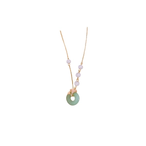 Collier en feuille de ginkgo et jade d'imitation avec chaîne dorée perlée pour femme