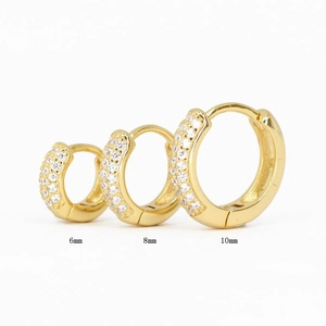 Detailed comparison of 6mm, 8mm, and 10mm gold huggie earrings with cubic zirconia