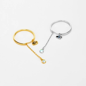 Minimalist S925 sterling silver chain ring with dangling iridescent gems in gold and silver