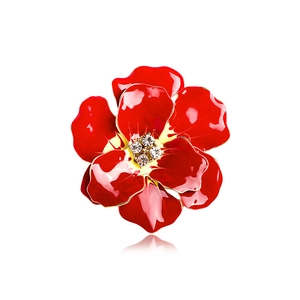 Exquisite red rose brooch with gold edges and sparkling rhinestones for wedding attire