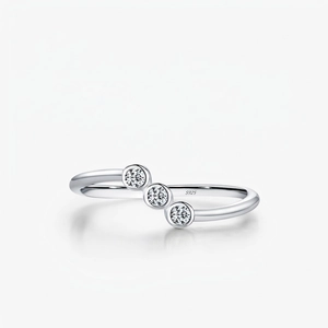 Elegant 925 Sterling Silver Moissanite Ring With Irregular Wave Design Three D Color VVS1 Stones Women Minimalist Jewelry