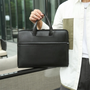 Minimalist black waterproof business laptop handbag for men with large capacity for commuting