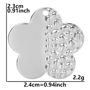 Detailed view of flower pendant dimensions in silver steel with hammered texture