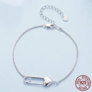 S925 sterling silver wheat chain bracelet featuring a heart-shaped safety pin design