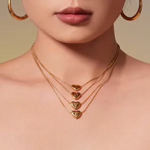 Collana Con Pendente A Cuore Lettera Iniziale Acciaio Inossidabile Placcato Oro 18K Catena Serpente Gioielli Donna