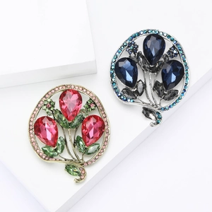 Vintage Alloy Rhinestone Flower Brooch For Women Elegant Floral Lapel Pin Fashion Jewelry Accessory For Wedding Party Banquet