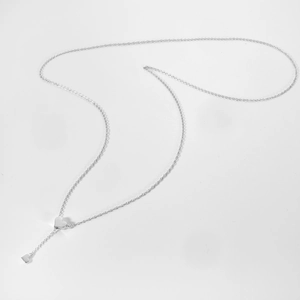 Detail of 925 silver Y-shaped necklace featuring two polished heart-shaped pendants