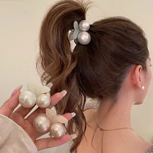 Elegant Mini Cherry Hair Claw Clips Imitation Artificial Pearl Resin Side Hairpins Korean Style Women Hair Accessories