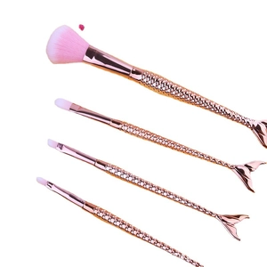 4pcs mermaid tail makeup brush set with rose gold scales and pink gradient bristles