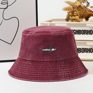 Sombrero de Pescador de Algodón Lavado con Bordado de Tiburón para Hombre Mujer Protección Solar Pesca Aire Libre Estilo Denim