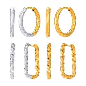Fashionable gold plated stainless steel quilted and faceted geometric hoop earrings
