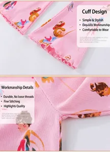 Detailansicht der rosa Mädchen-Strickleggings mit Cartoon-Prints und Rüschensaum