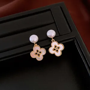 Luxury 18k gold plated clover earrings with mother of pearl and zircon details