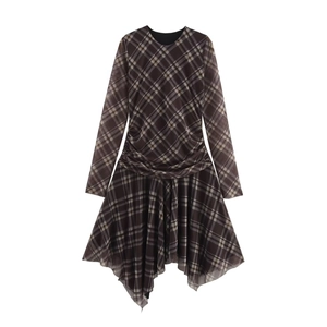 Robe Midi À Carreaux En Maille Pour Femmes Manches Longues Ourlet Irrégulier Col Rond Taille Haute Froncée