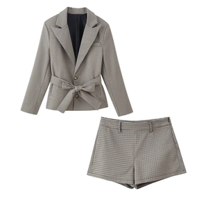 Plaid blazer and shorts two-piece set with waist belt in grey houndstooth pattern