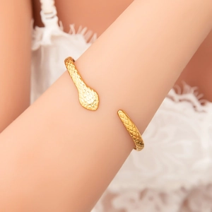 Elegant 18k gold plated stainless steel snake shaped open bangle with textured pattern