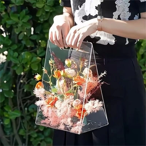 Boîte à fleurs minimaliste en acrylique transparent avec poignée pour cadeaux et fleurs