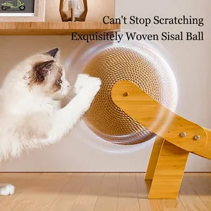 Palla tiragraffi per gatti in legno massiccio con sisal naturale per cura delle unghie