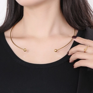 Golden minimalist open choker with round beads and matching knot ring for women
