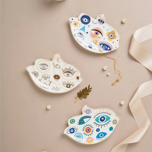 Vassoio per gioielli Mano di Fatima in ceramica con decorazioni Malocchio per casa