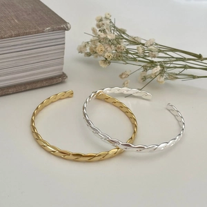 Minimalist S925 sterling silver twisted open bangles in gold and silver finish