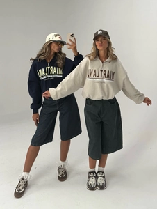American retro half-zip sweatshirt with Maryland print and high street oversized style