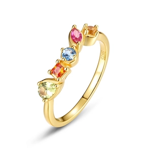 Élégante bague en argent S925 doré avec cinq pierres de zircone aux couleurs vives
