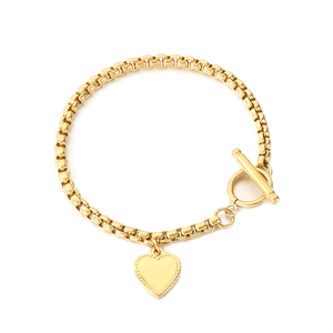 Bracciale cuore dorato con chiusura a T e catena a maglia quadrata in acciaio