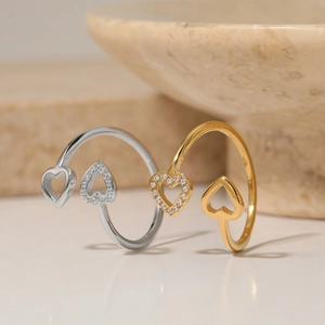 Bague ouverte double cœur en argent et plaqué or avec zircons cubiques pavés scintillants