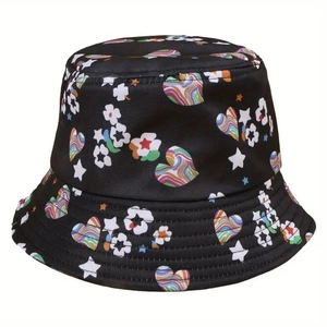 Bob unisexe noir avec motifs de cœurs et fleurs colorés pour une protection solaire
