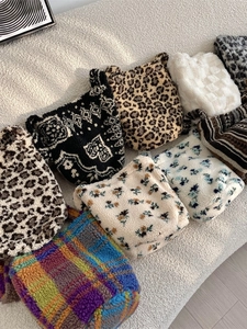 Women Autumn Winter Plush Shoulder Bag Lamb Wool Leopard Print Checkerboard Floral Large Capacity Bucket Crossbody Bag