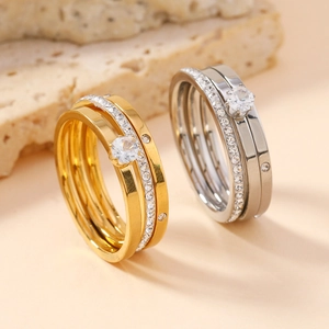 Three-layer stainless steel ring set with sparkling zirconia in gold and silver finish