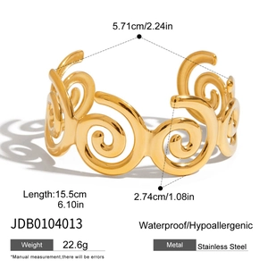 Detail of 18K gold stainless steel ocean wave bangle with dimensions and weight info