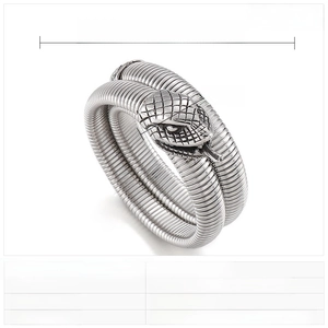 Detail view of steel cobra wrap bracelet with 65g weight and 48x10mm size specifications