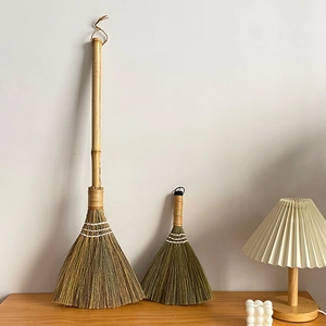 Natural handmade miscanthus broom set with long bamboo handle for home cleaning